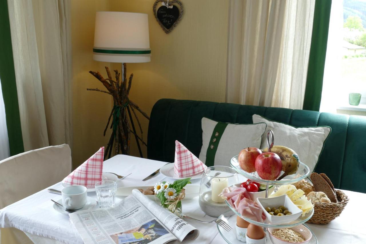 Pension Geissler-Reicher Oberwoelz Stadt Екстер'єр фото