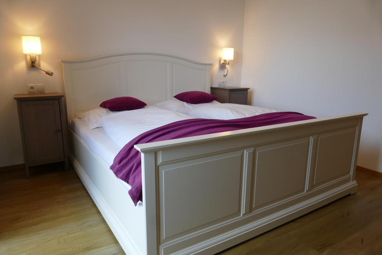 Pension Geissler-Reicher Oberwoelz Stadt Екстер'єр фото