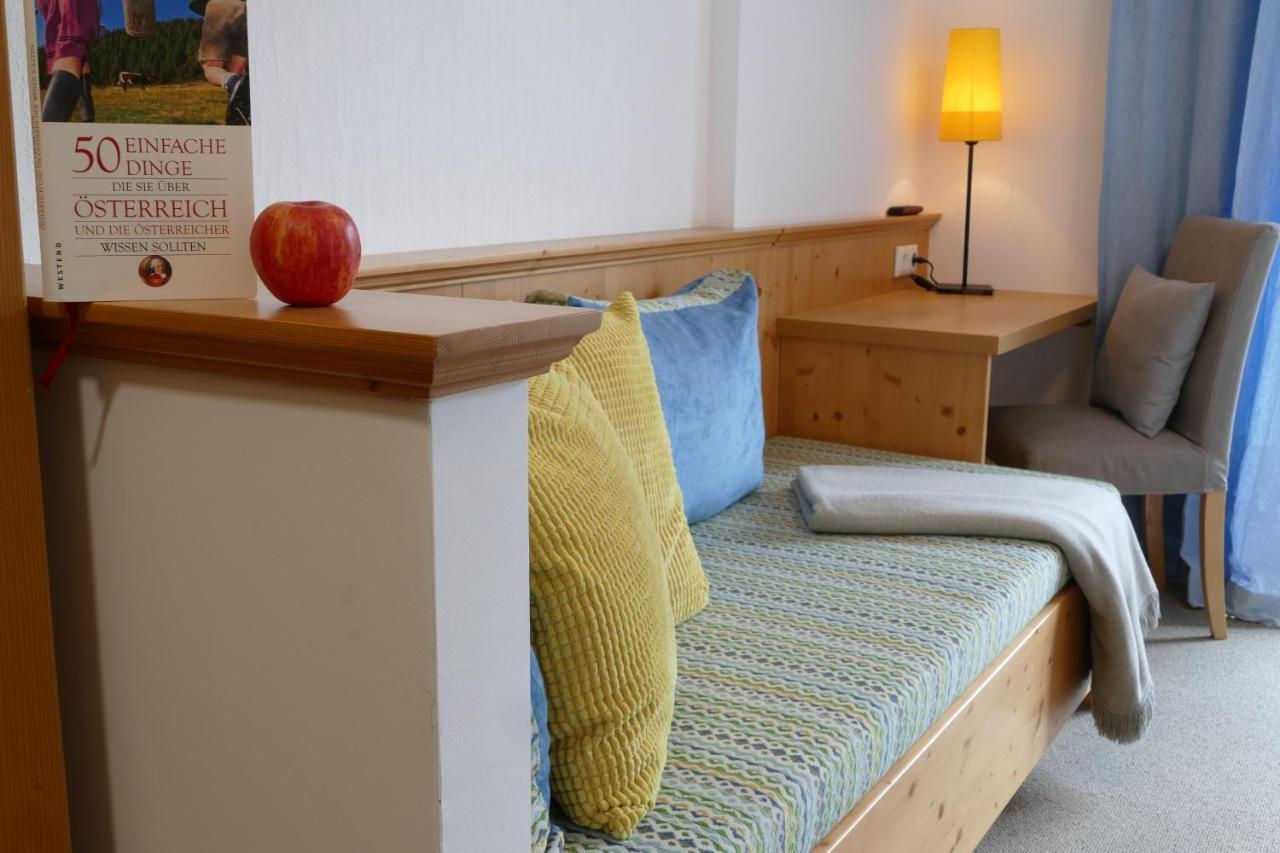 Pension Geissler-Reicher Oberwoelz Stadt Екстер'єр фото