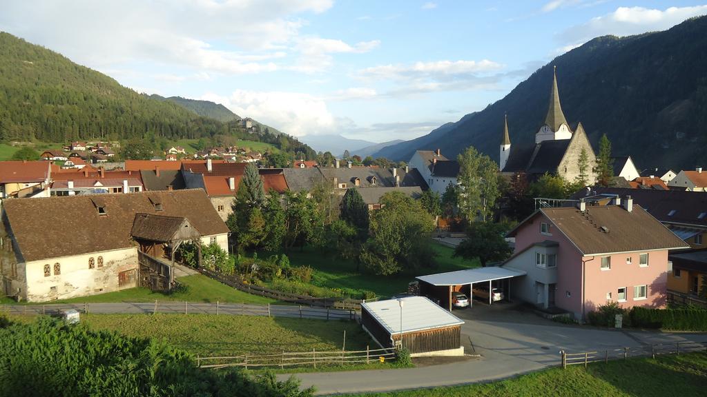 Pension Geissler-Reicher Oberwoelz Stadt Екстер'єр фото